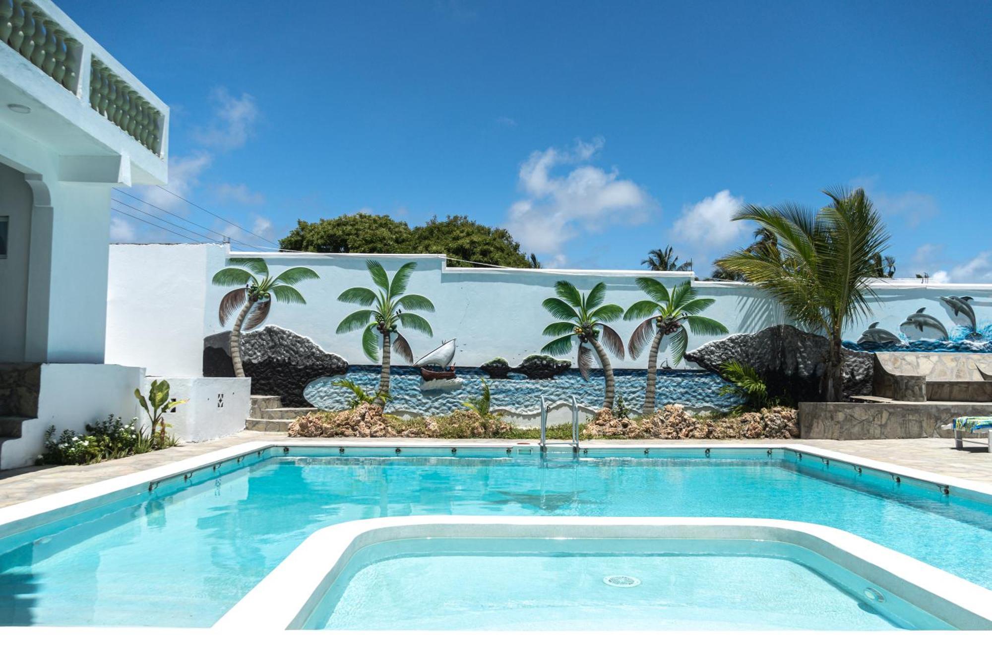Avana By Profitable Hospitality Kenya Watamu Exterior photo